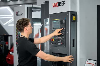 Вертикальный обрабатывающий фрезерный центр VMC-1160S — фото 6